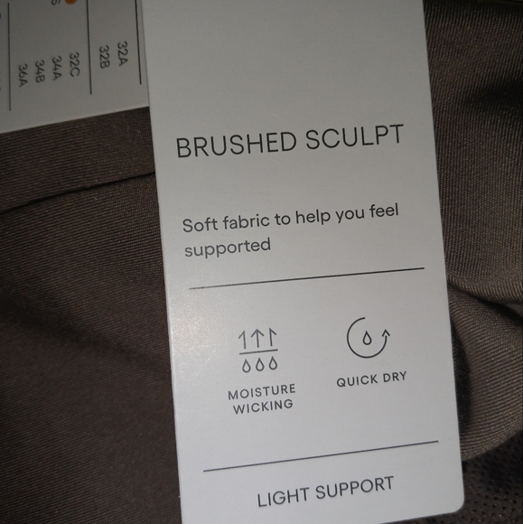 🆕All In Motion Light Support Brushed Sculpt High Neck Longline Sports Bra Sz XS - Picture 6 of 7